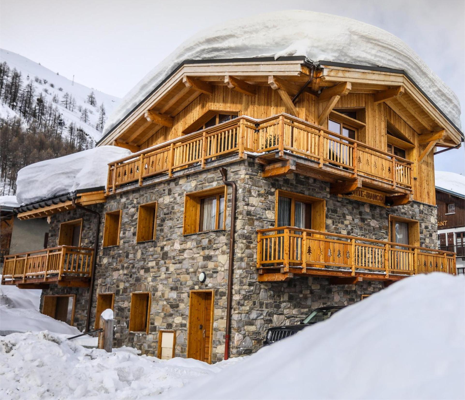 Chalet Monte Bianco 蒂涅 外观 照片