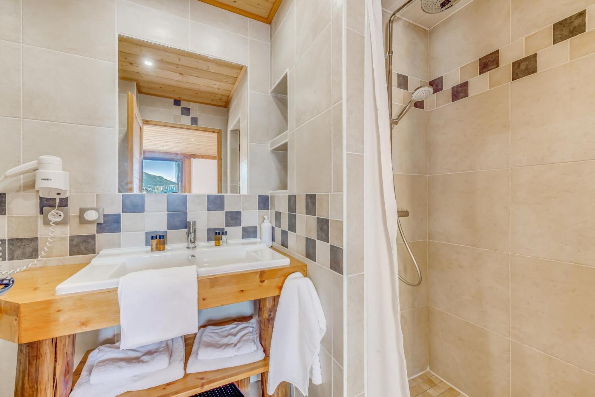 Chalet Monte Bianco 蒂涅 外观 照片